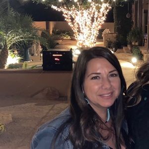 Meet your Posher, Jackie